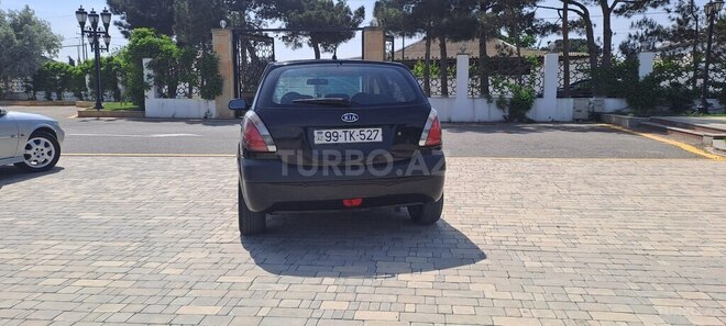Kia Rio 2005, 285,000 km - 1.5 l - Bakı