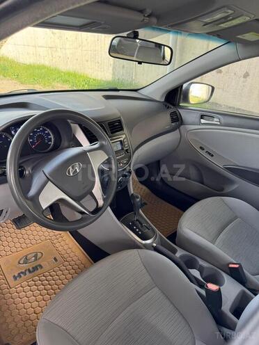 Hyundai Accent 2015, 141,000 km - 1.6 l - Şəmkir