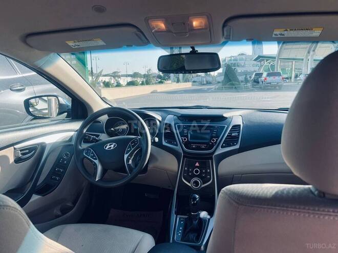 Hyundai Elantra 2015, 87,000 km - 1.8 л - Bakı
