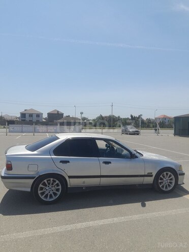 BMW 320 1995, 42,000 km - 2.0 l - Bakı