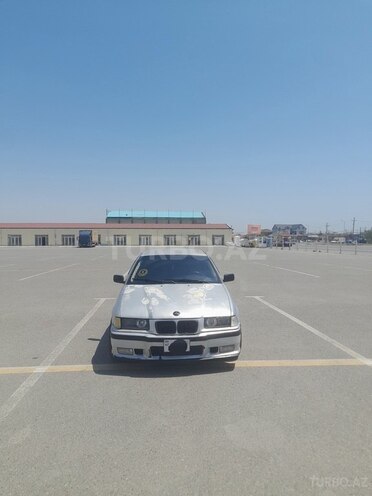 BMW 320 1995, 42,000 km - 2.0 l - Bakı