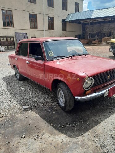 LADA (VAZ) 21011 1980, 95,000 km - 1.6 l - Gədəbəy