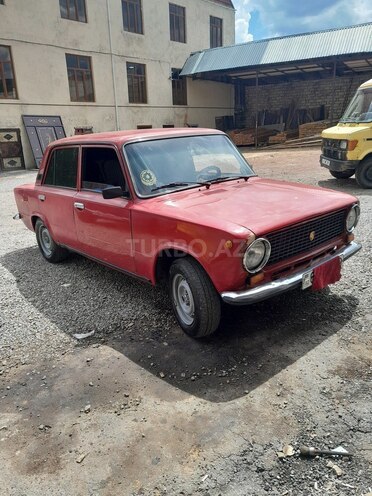 LADA (VAZ) 21011 1980, 95,000 km - 1.6 l - Gədəbəy