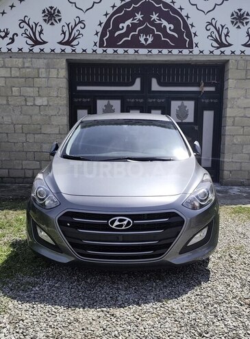 Hyundai i30 2015, 233,000 km - 1.6 l - Ucar