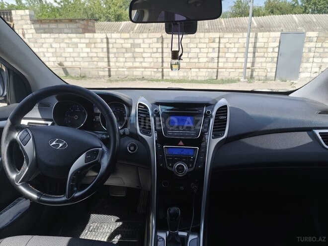 Hyundai i30 2015, 233,000 km - 1.6 l - Ucar