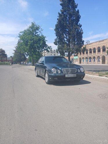 Mercedes E 220 d 2000, 344,187 km - 2.2 l - Gəncə