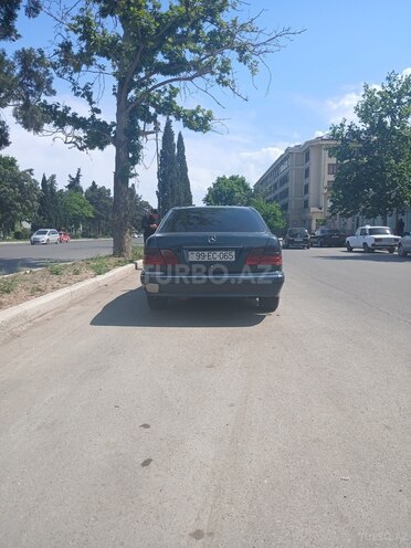 Mercedes E 220 d 2000, 344,187 km - 2.2 l - Gəncə