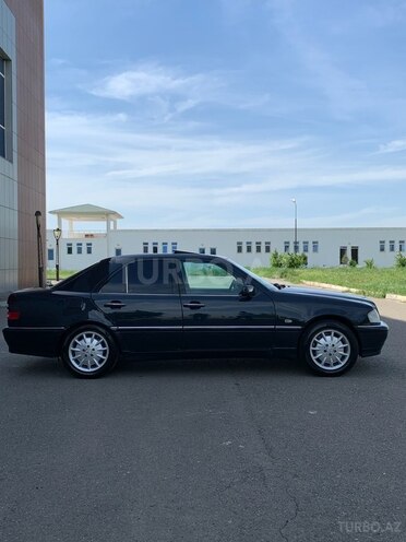 Mercedes C 220 d 1999, 300,000 km - 2.2 л - Saatlı
