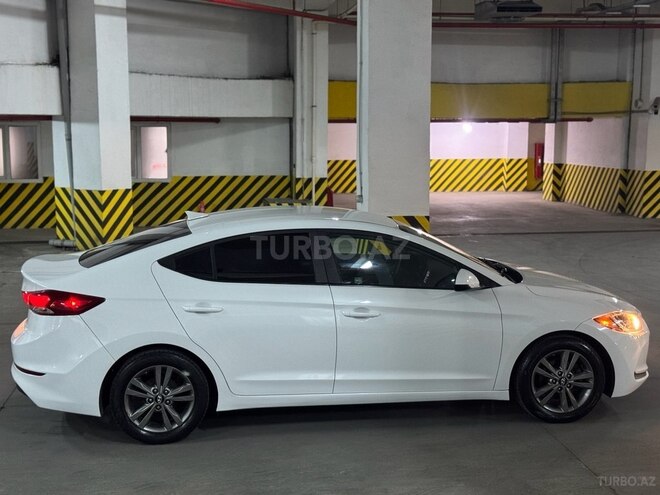 Hyundai Elantra 2016, 134,000 km - 2.0 l - Bakı