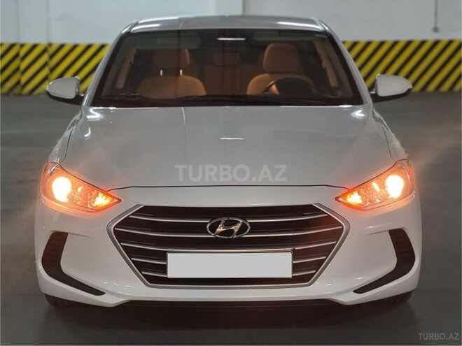 Hyundai Elantra 2016, 134,000 km - 2.0 l - Bakı