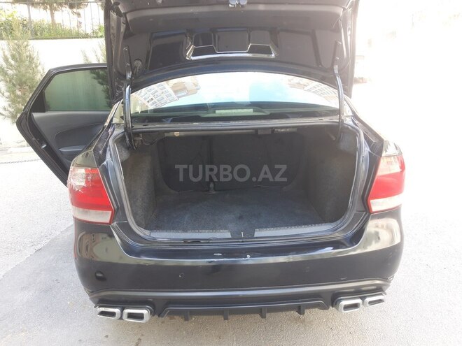 Volkswagen Polo 2012, 298,900 km - 1.6 л - Bakı