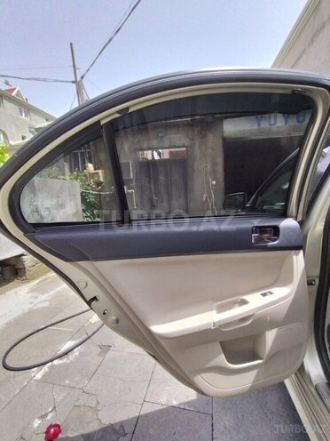 Mitsubishi Lancer 2008, 233,000 km - 2.0 l - Bakı