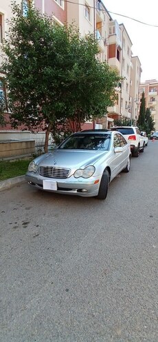 Mercedes C 240 2000, 277,125 km - 2.4 l - Bərdə