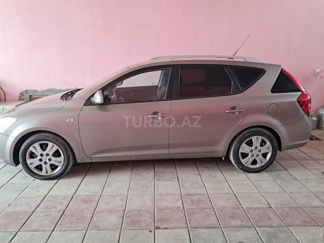 Kia Ceed 2007, 241,000 km - 1.6 l - Gəncə