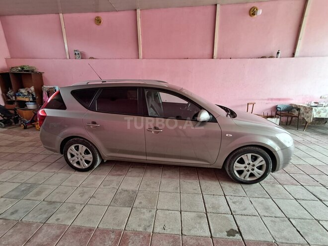 Kia Ceed 2007, 241,000 km - 1.6 l - Gəncə