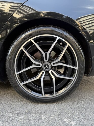 Mercedes E 200-10
