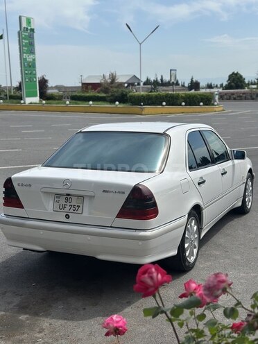Mercedes C 240 1999, 224,000 km - 2.4 l - Zaqatala