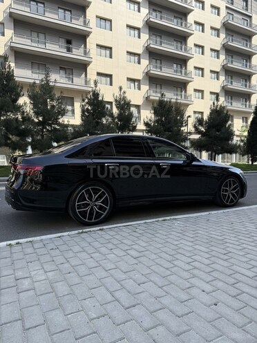 Mercedes E 200-3