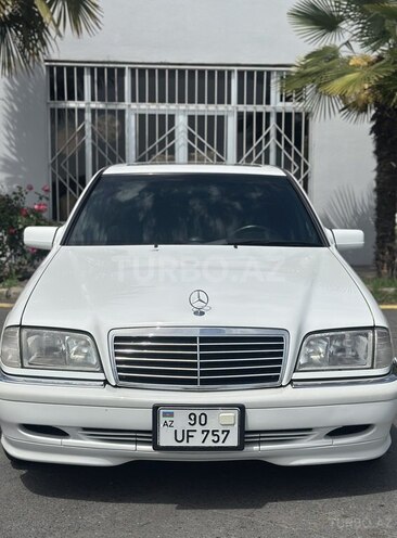 Mercedes C 240 1999, 224,000 km - 2.4 l - Zaqatala