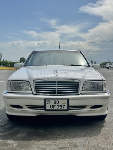 Mercedes C 240 1999, 224,000 km - 2.4 l - Zaqatala