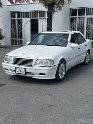 Mercedes C 240 1999, 224,000 km - 2.4 l - Zaqatala