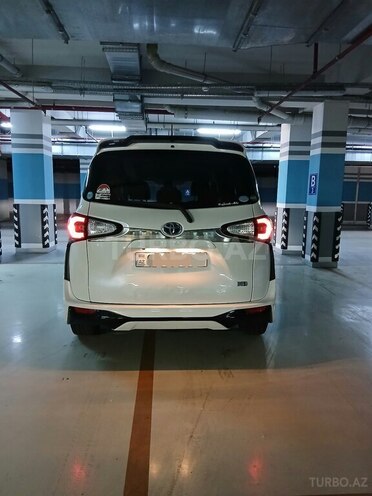 Toyota Sienta 2016, 65,170 km - 1.5 l - Bakı
