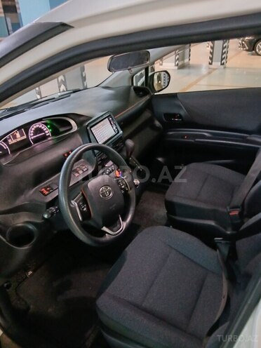 Toyota Sienta 2016, 65,170 km - 1.5 l - Bakı