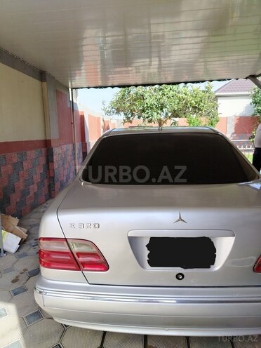 Mercedes E 320 2001, 470,000 km - 3.2 l - Bakı
