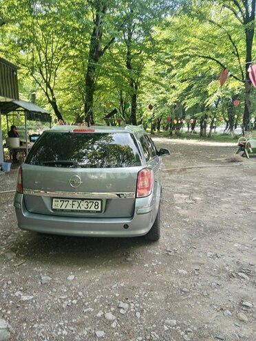 Opel Astra 2010, 248,000 km - 1.4 l - Bakı