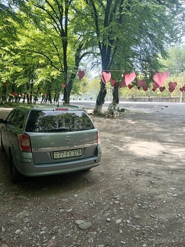 Opel Astra 2010, 248,000 km - 1.4 l - Bakı