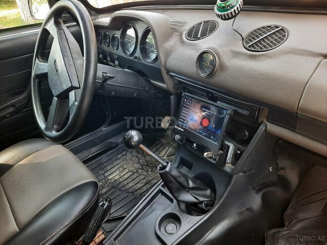 LADA (VAZ) 2106 2000, 95,000 km - 1.6 l - Salyan