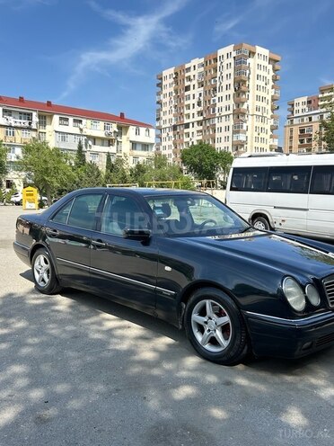 Mercedes E 230 1997, 517,689 km - 2.3 l - Sumqayıt