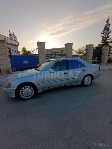 Mercedes C 230 2000, 377,000 km - 2.3 л - Bakı