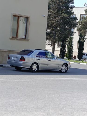 Mercedes C 230 2000, 377,000 km - 2.3 л - Bakı