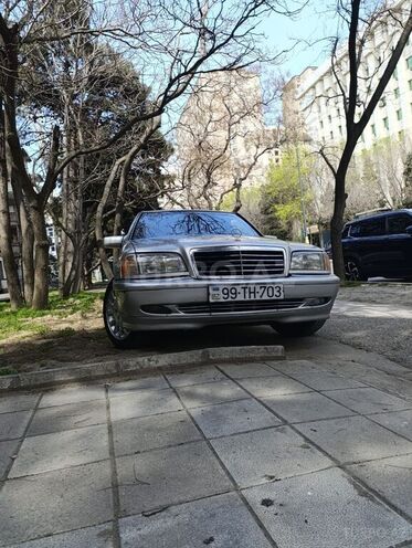 Mercedes C 230 2000, 377,000 km - 2.3 л - Bakı