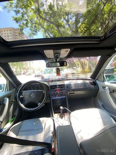 Mercedes C 230 2000, 377,000 km - 2.3 л - Bakı