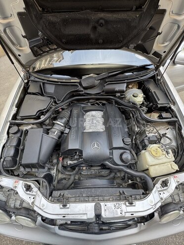 Mercedes E 320 2000, 292,000 km - 3.2 l - Bakı