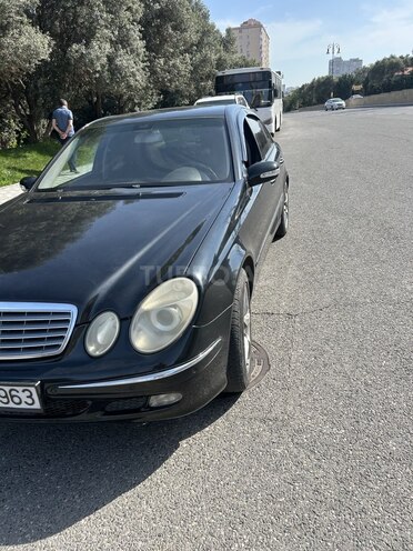 Mercedes E 220 d 2003, 280,000 km - 2.2 l - Bakı