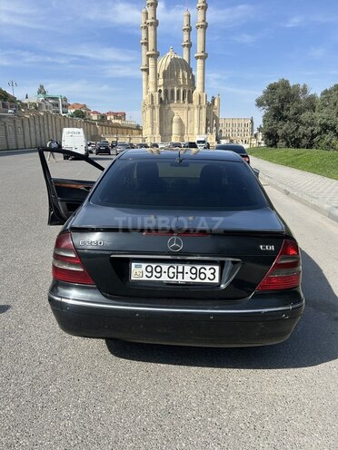 Mercedes E 220 d 2003, 280,000 km - 2.2 l - Bakı