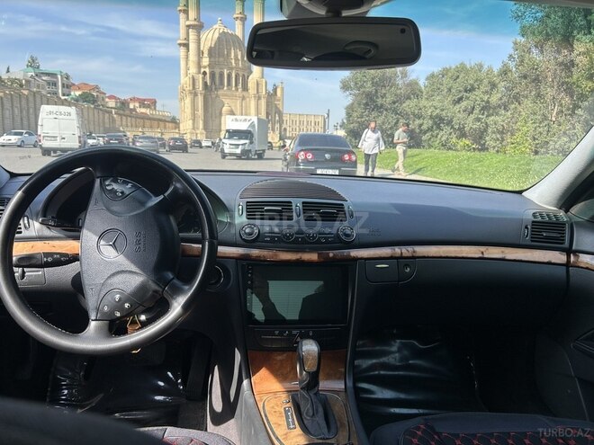 Mercedes E 220 d 2003, 280,000 km - 2.2 l - Bakı