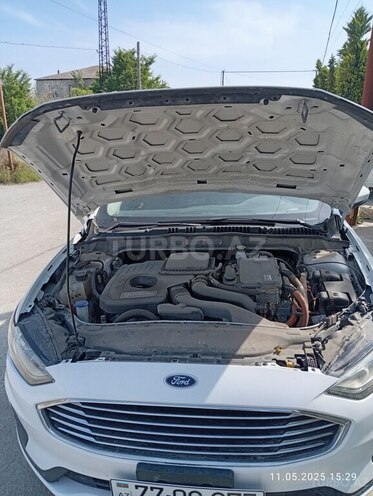 Ford Fusion (North America) 2019, 129,000 km - 2.0 л - Bakı