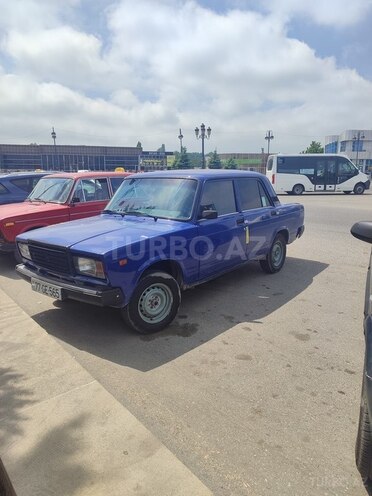 LADA (VAZ) 2107 2005, 95,000 km - 1.6 l - Quba