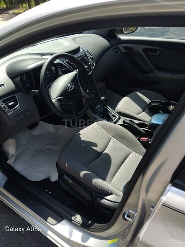 Hyundai Elantra 2015, 122,000 km - 1.8 l - Bakı