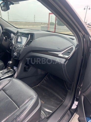 Hyundai Santa Fe-7