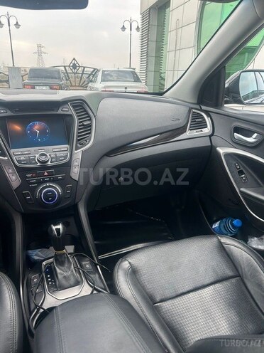 Hyundai Santa Fe-9