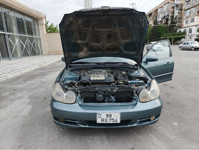 Hyundai Sonata-3