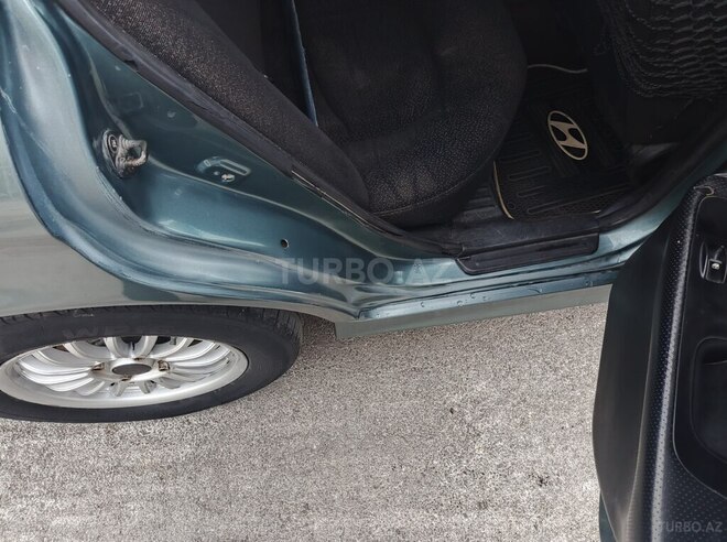 Hyundai Sonata-16