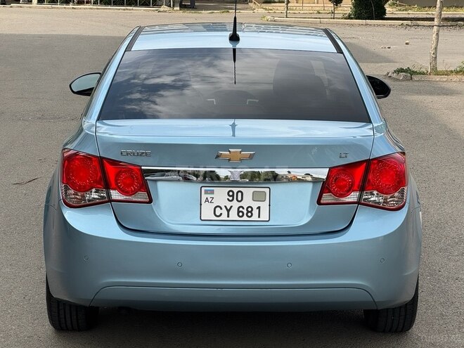 Chevrolet Cruze 2011, 220,000 km - 1.4 l - Gəncə
