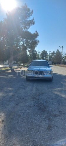Mercedes E 200 1995, 690,000 km - 2.0 l - Bakı
