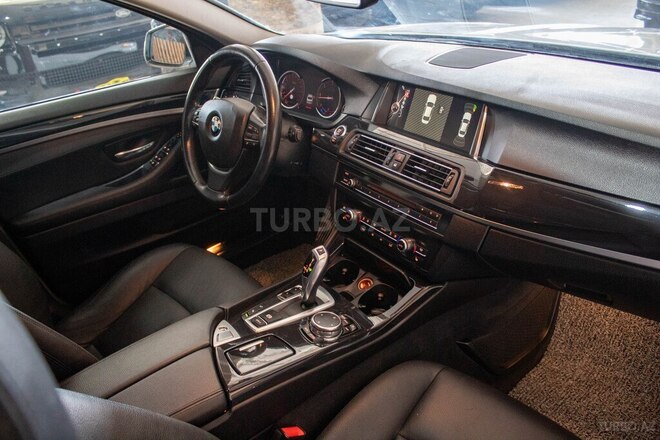 BMW 520 2016, 140,000 km - 2.0 l - Bakı
